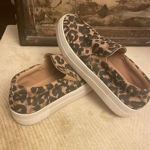 Animal print, slip-on Steve Madden shoes